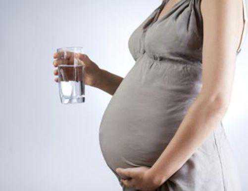 天津找寻代孕公司,输卵管积水可以直接做试管婴儿吗